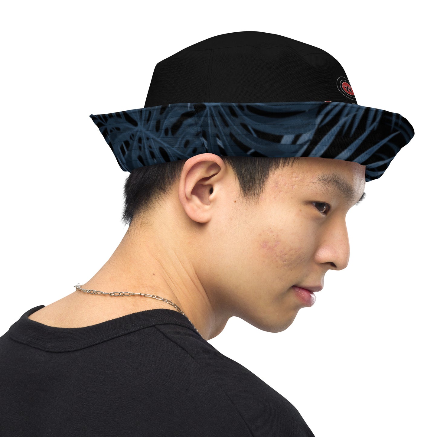Reversible bucket hat
