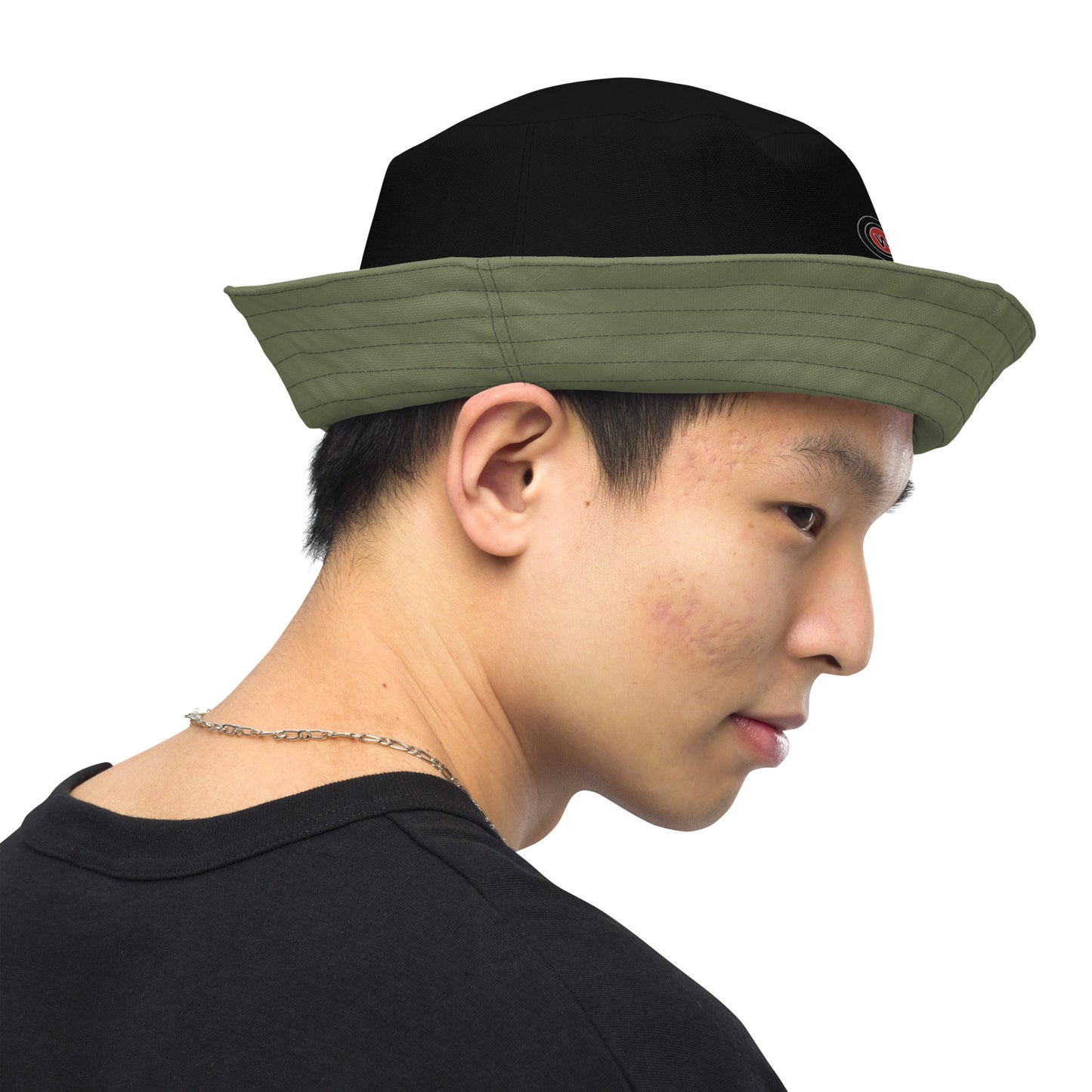 Reversible bucket hat