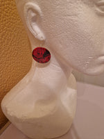 Set of pin buttons roses drop earrings.